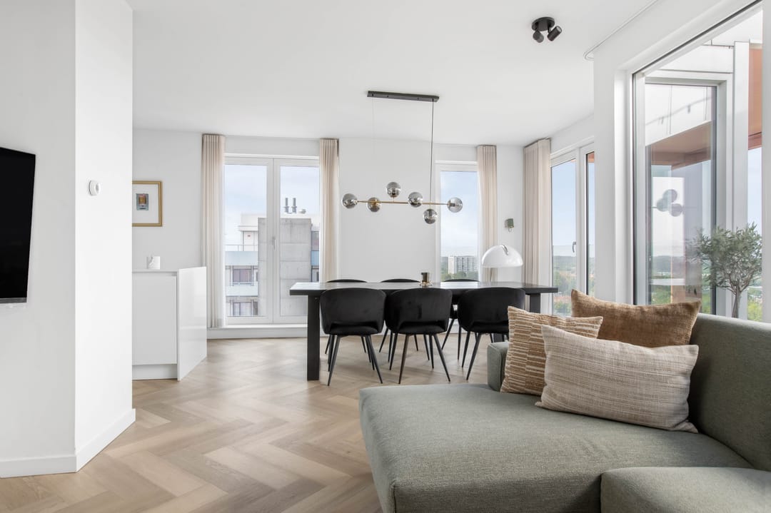 Luxurious Penthouse with Panoramic Views and Private Rooftop Terrace in Haarlem — 27