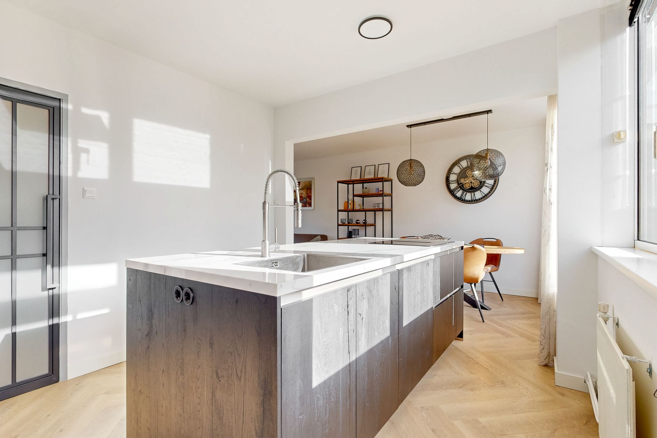 Foto 9 van Mendelstraat 18