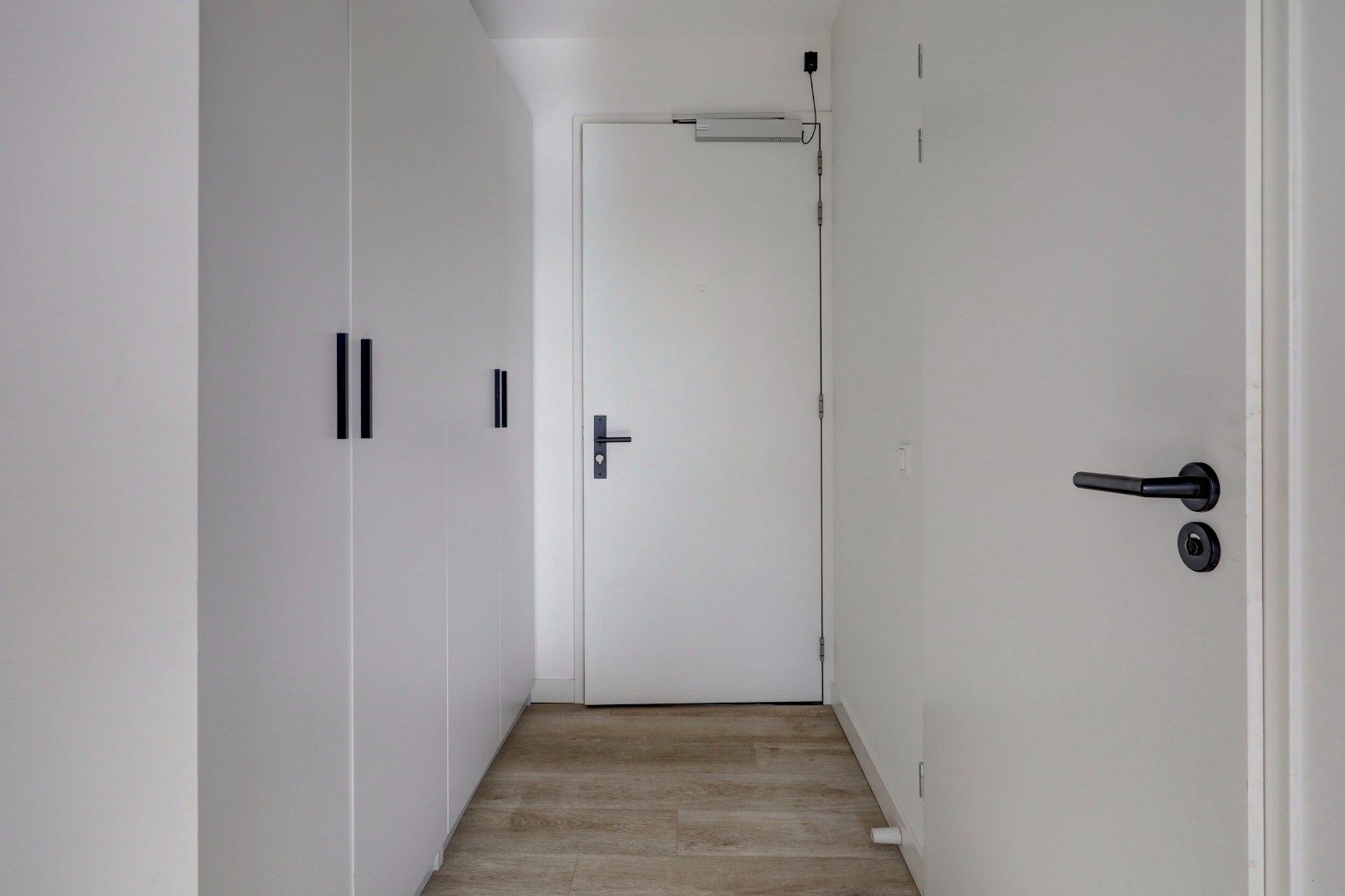 Foto 12 van Rivium 1e straat 69-K