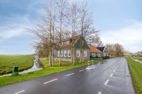 Middelie 70 tertiary image