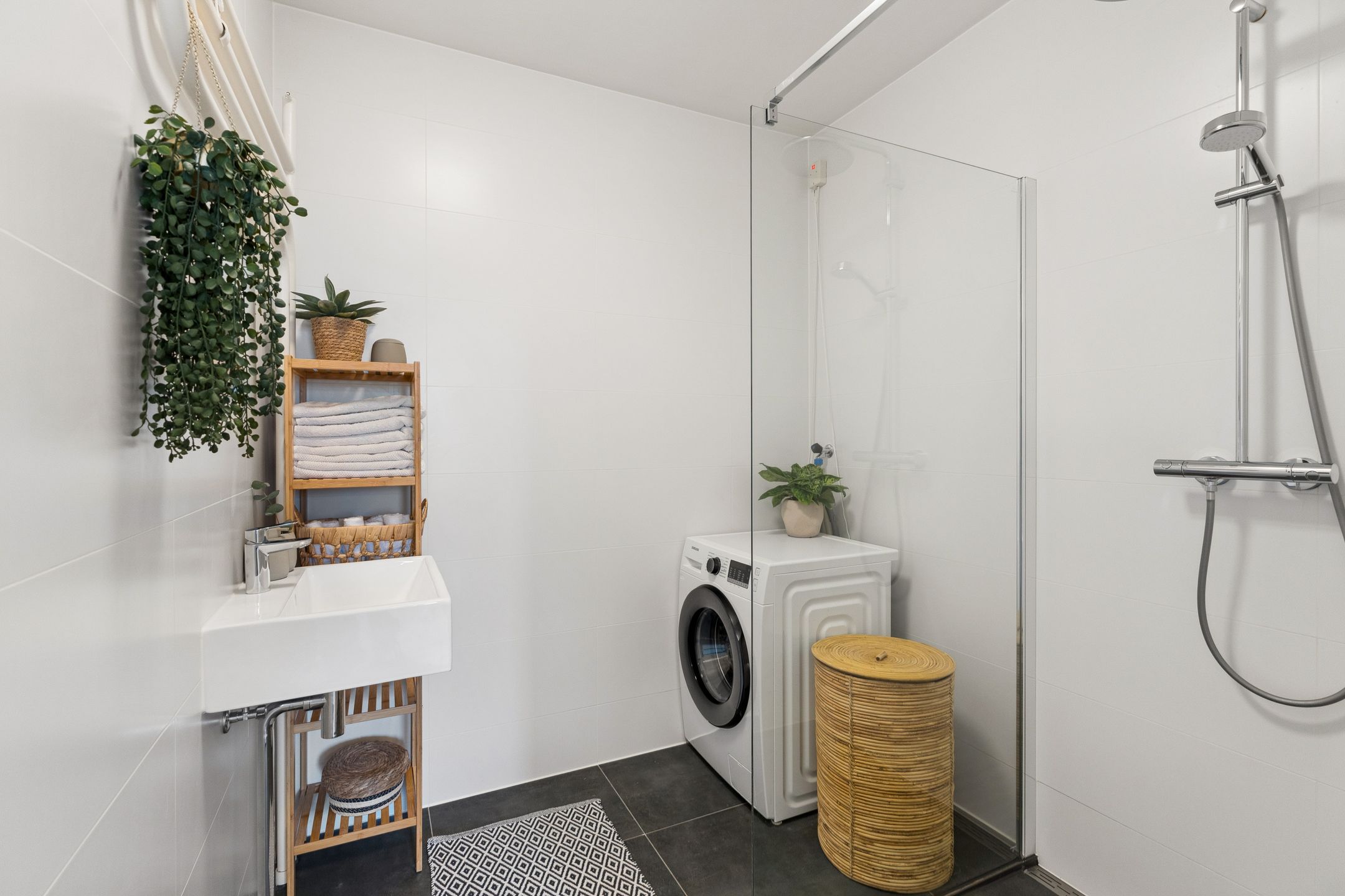 Foto 18 van Volendamlaan 868