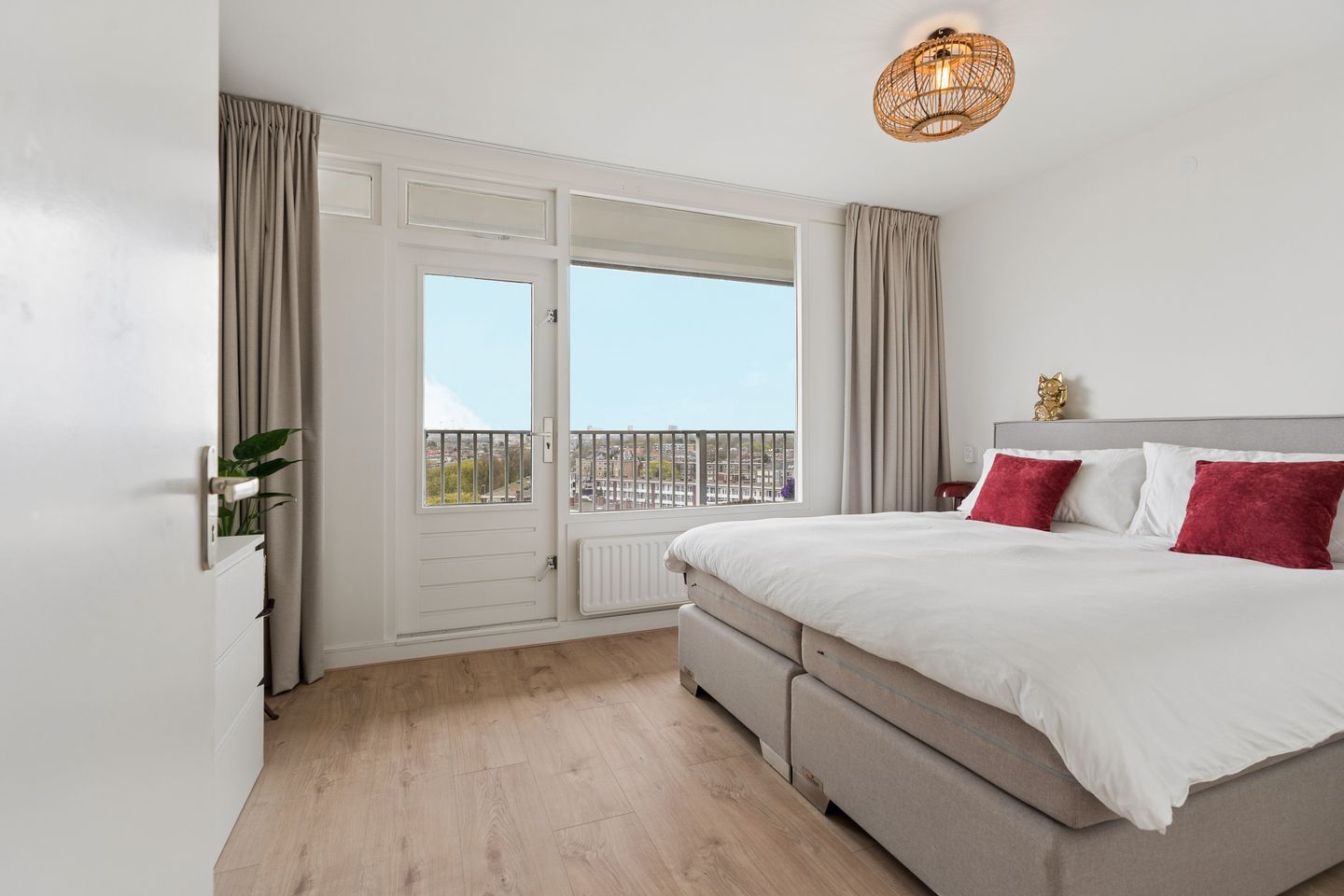 Foto 14 van Volendamlaan 868