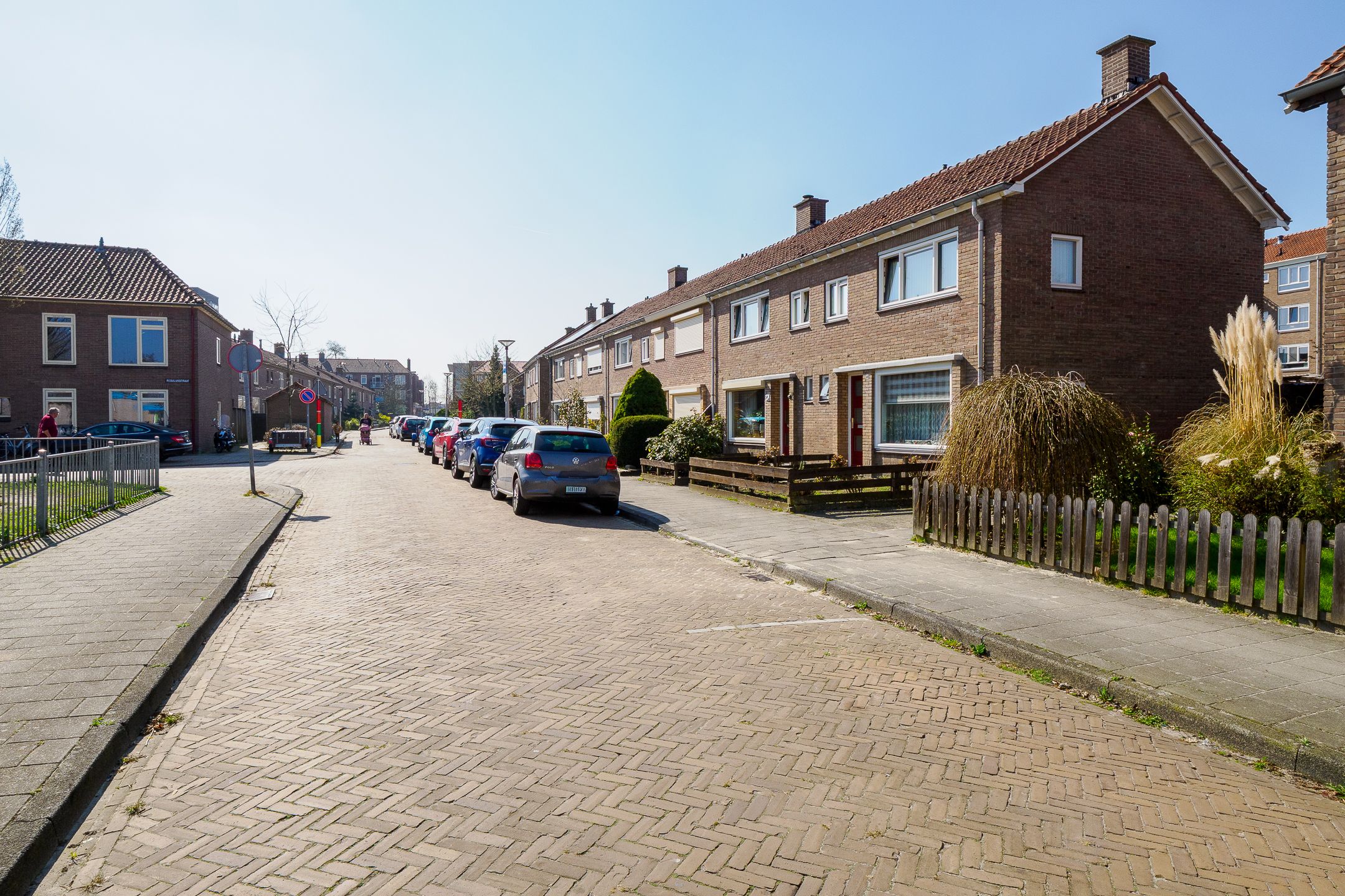 Photo 33 of Zevensterstraat 12