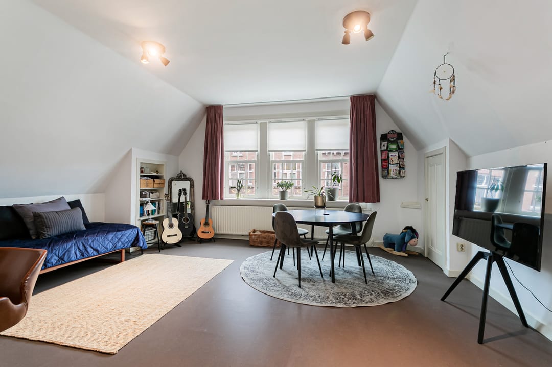 Foto 41 van Pieter de Hoochstraat 3-2