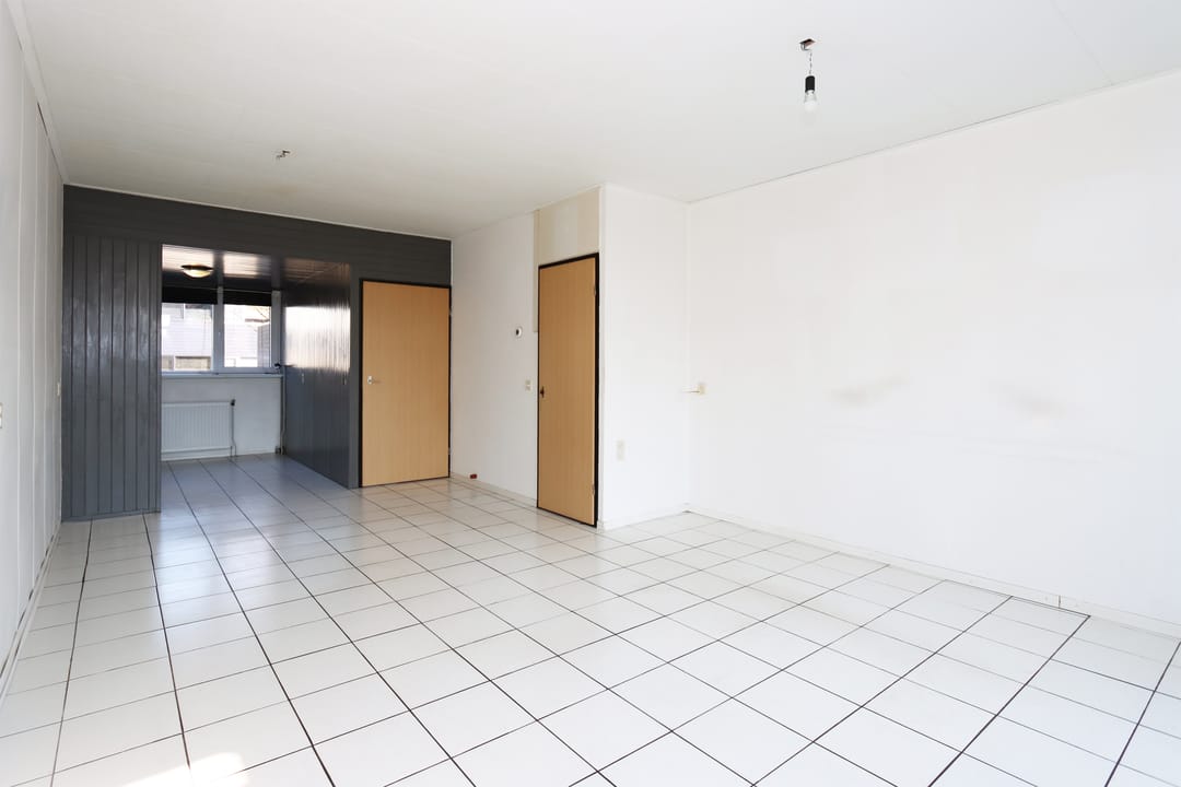 Photo 7 of van de Veldeweg 38