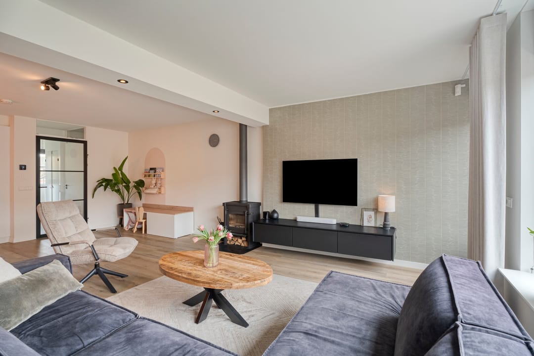 Foto 2 van Weidevogellaan 30