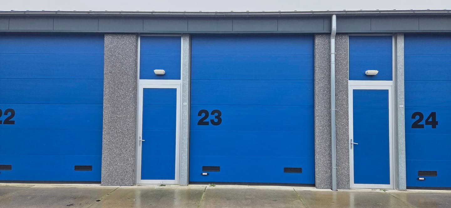 View photo 3 of De Roede 9-C10