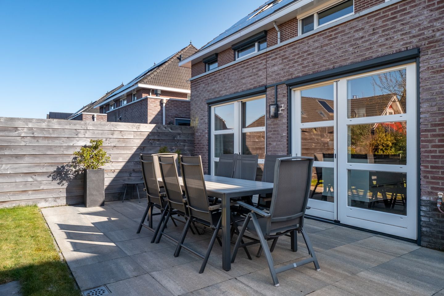 Luxury semi-detached home with Bulthaup kitchen and A+++ energy label in Leek — 40
