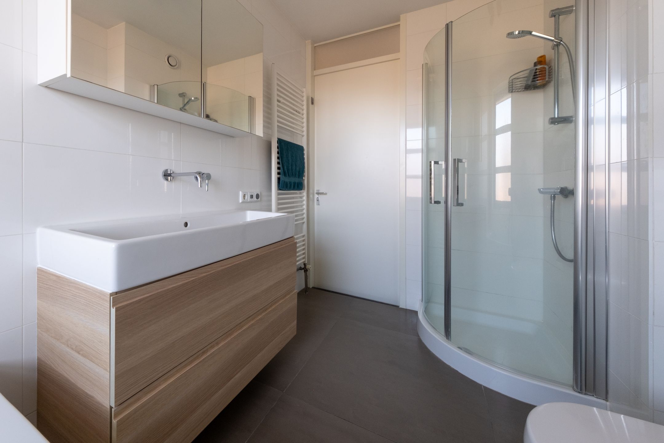 Luxury semi-detached home with Bulthaup kitchen and A+++ energy label in Leek — 31