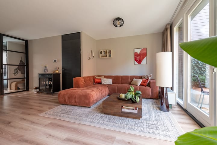 Photo 4 of Van Hoevestraat 15