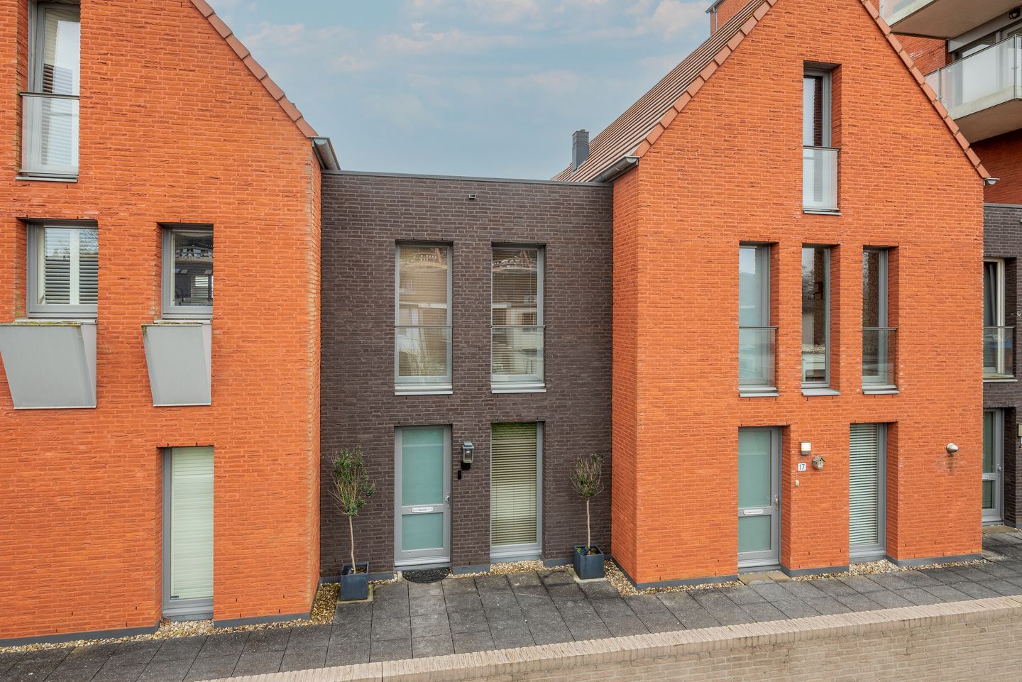 Foto 25 van Van Hoevestraat 15