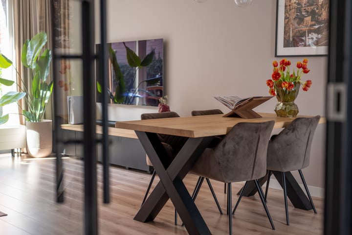 Photo 2 of Van Hoevestraat 15