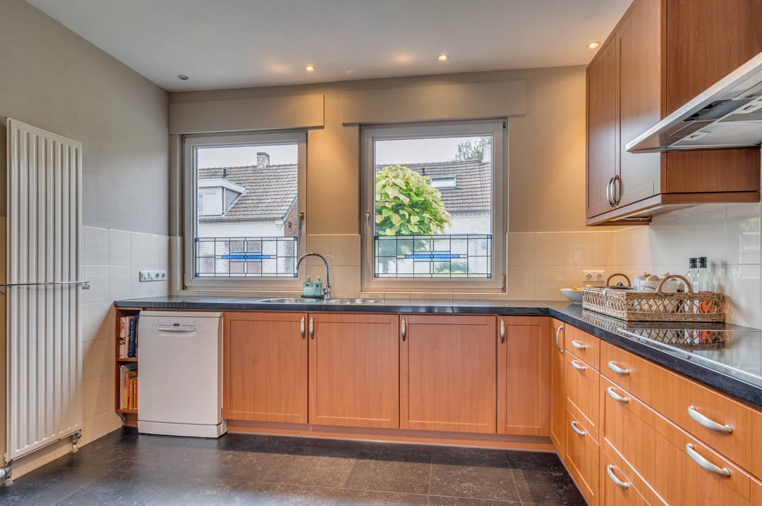 Photo 16 of Elmpterbaan 10-A