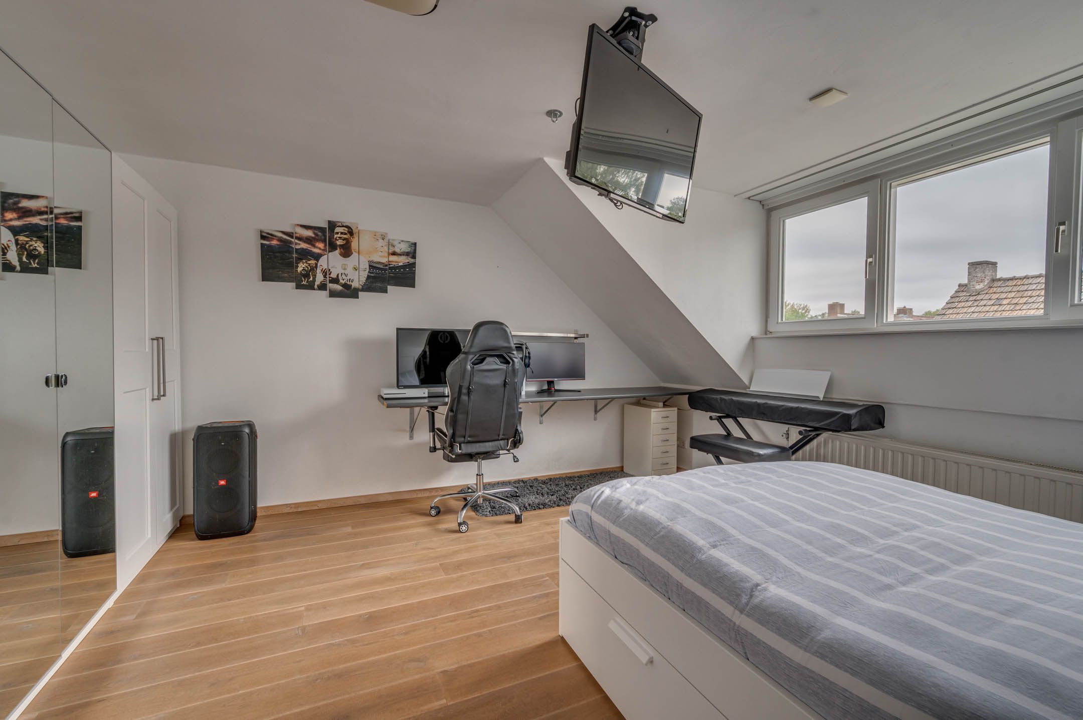 Photo 57 of Elmpterbaan 10-A