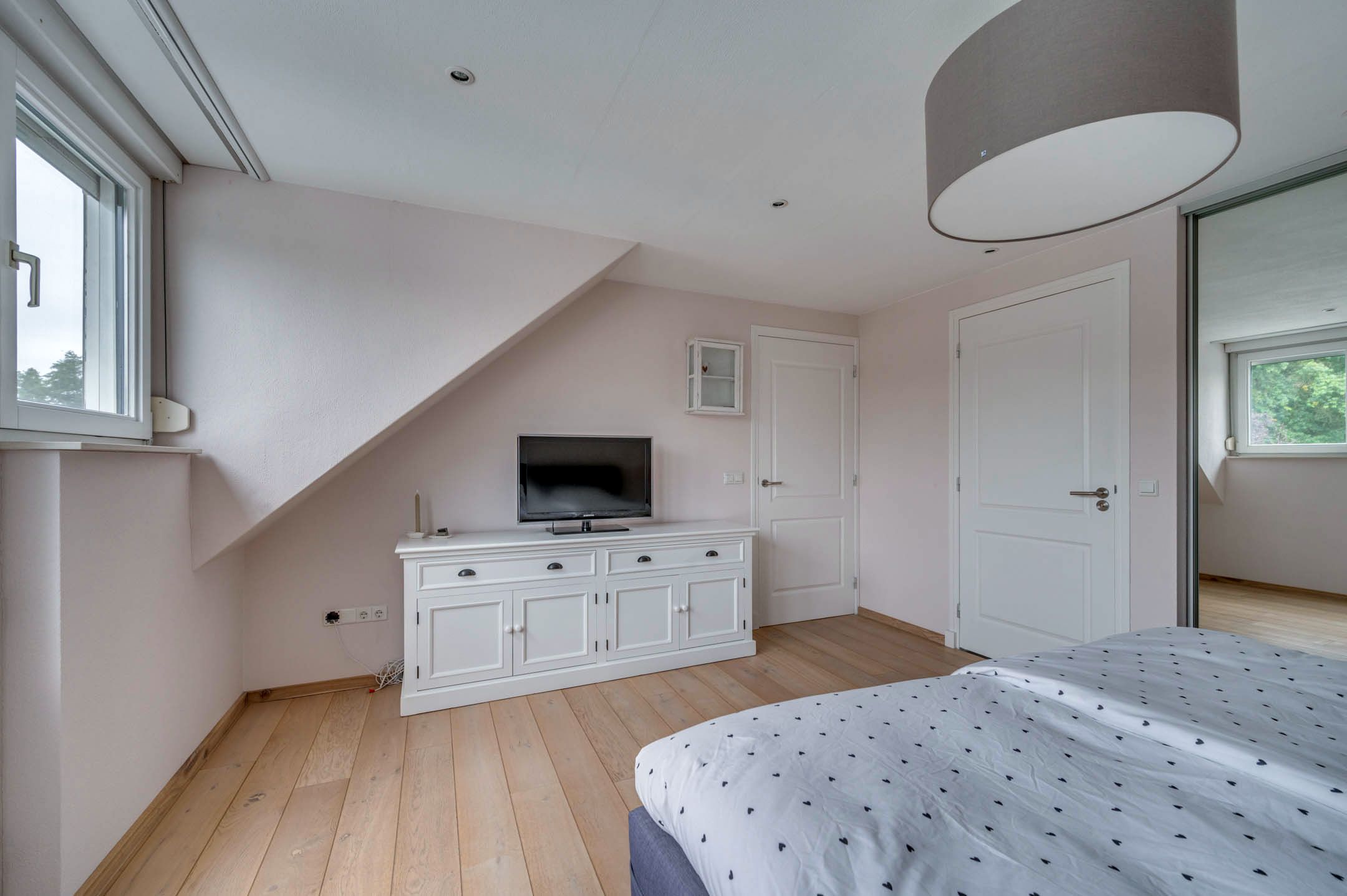 Photo 45 of Elmpterbaan 10-A