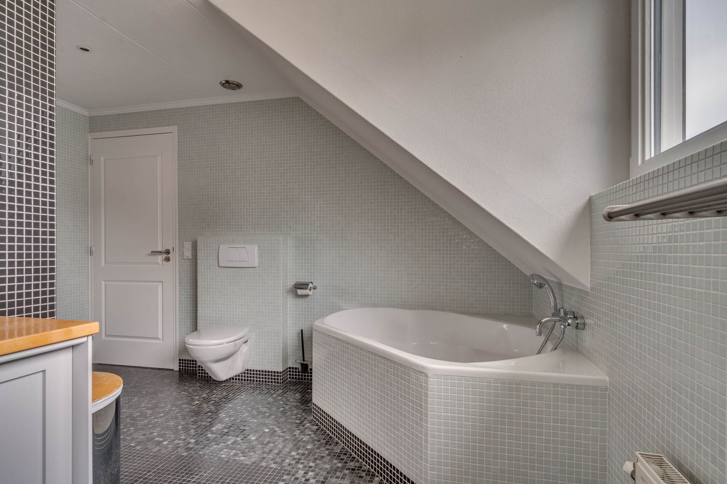 Photo 50 of Elmpterbaan 10-A