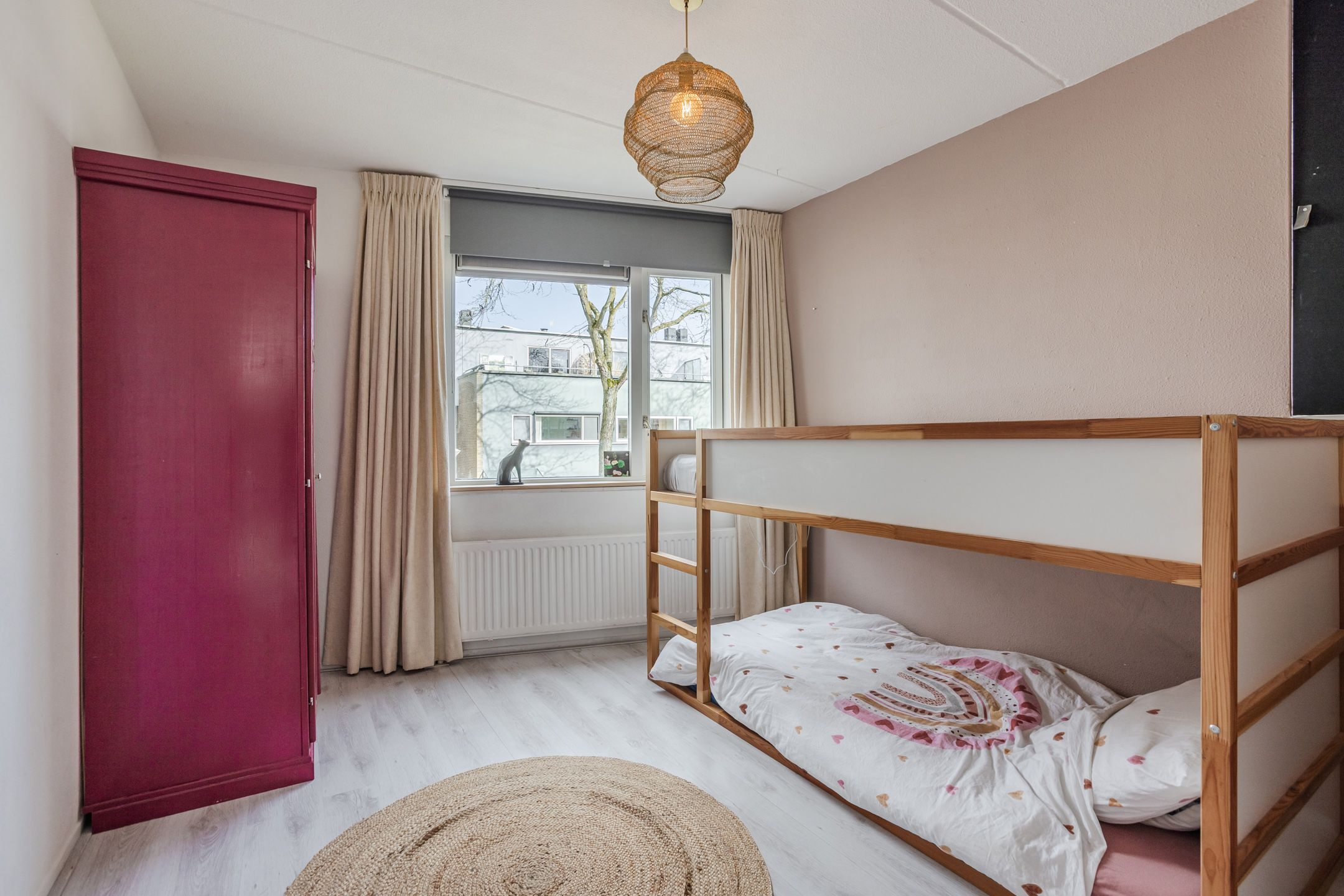 Spacious Corner Home with 5 Bedrooms and Sunny South-Facing Garden in Zwolle-Zuid — 21