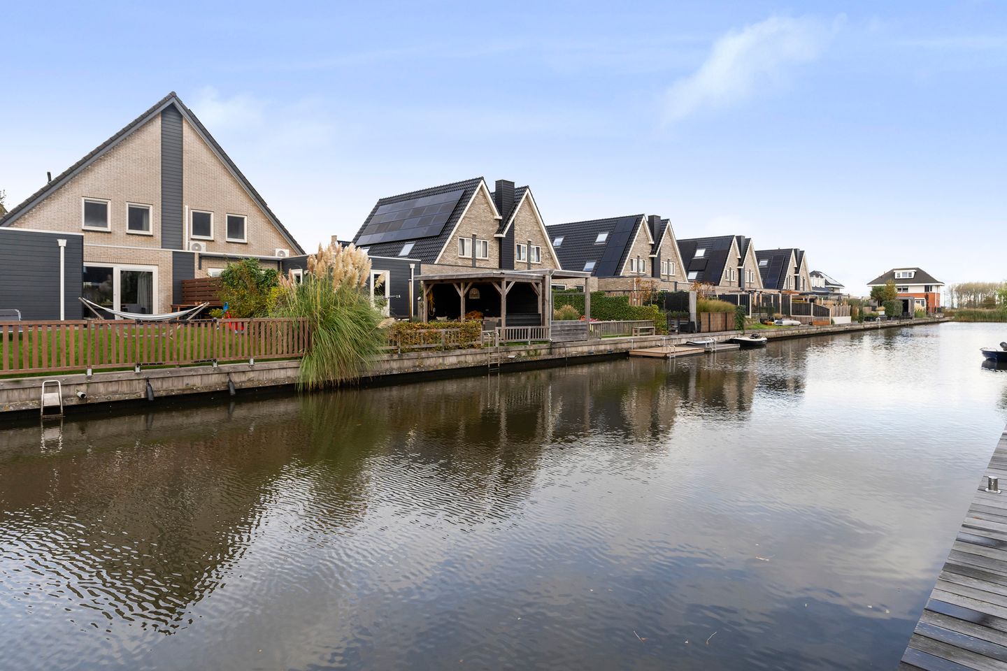 Modern Waterfront Semi-Detached Home with Private Moorings in Franeker — 40