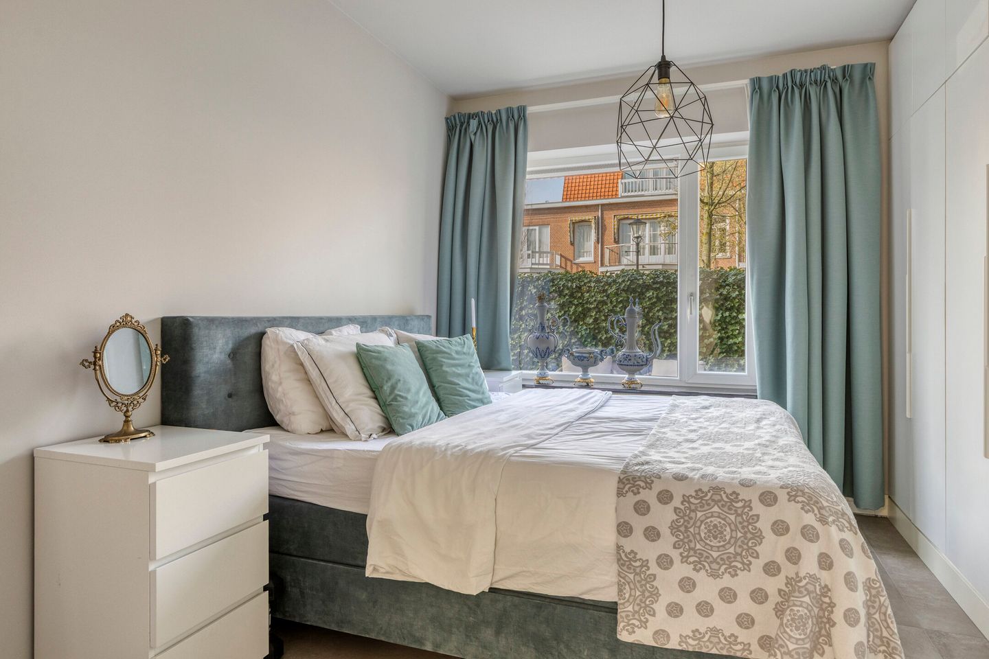 Foto 25 van Hoornbruglaan 86