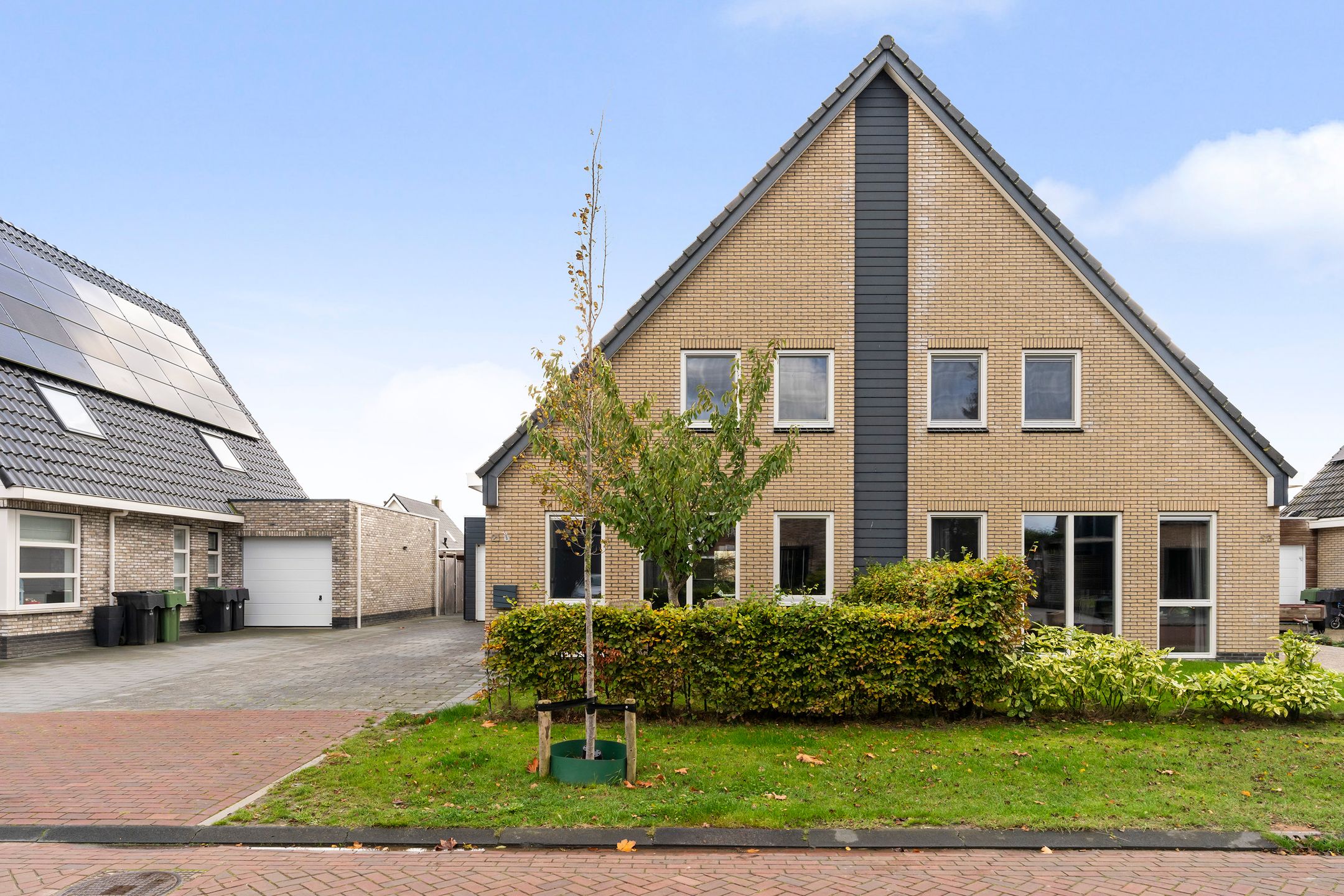 Modern Waterfront Semi-Detached Home with Private Moorings in Franeker — 43
