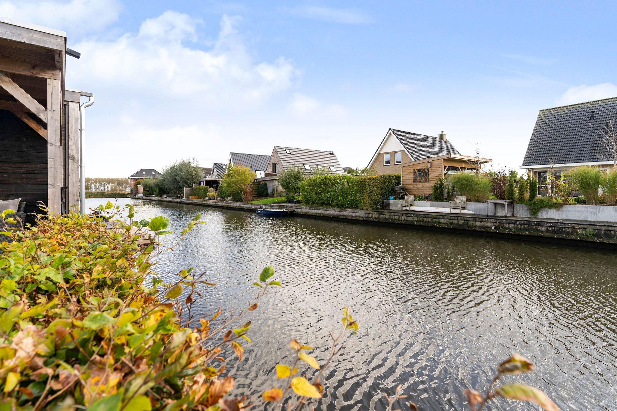 Modern Waterfront Semi-Detached Home with Private Moorings in Franeker — 35