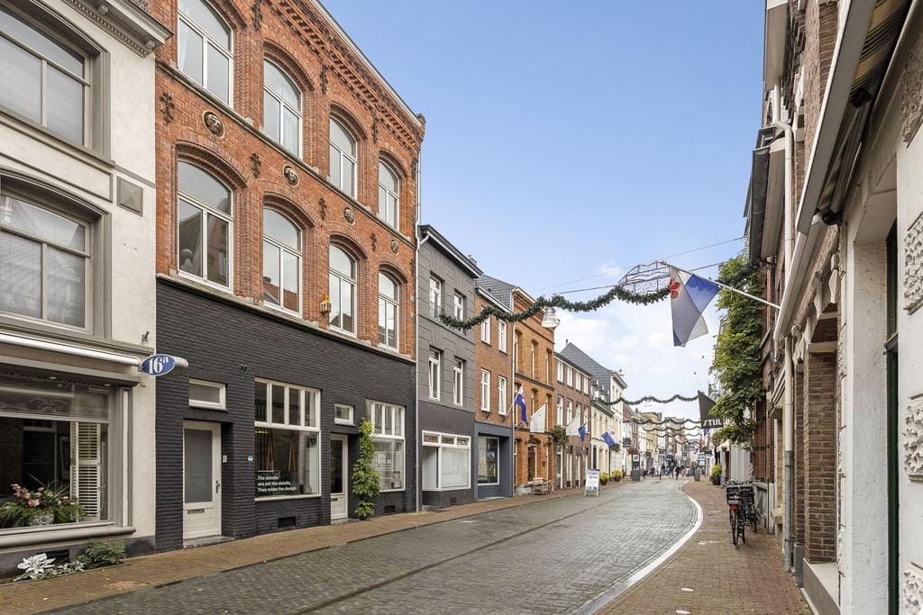 Foto 45 van Heilige Geeststraat 14