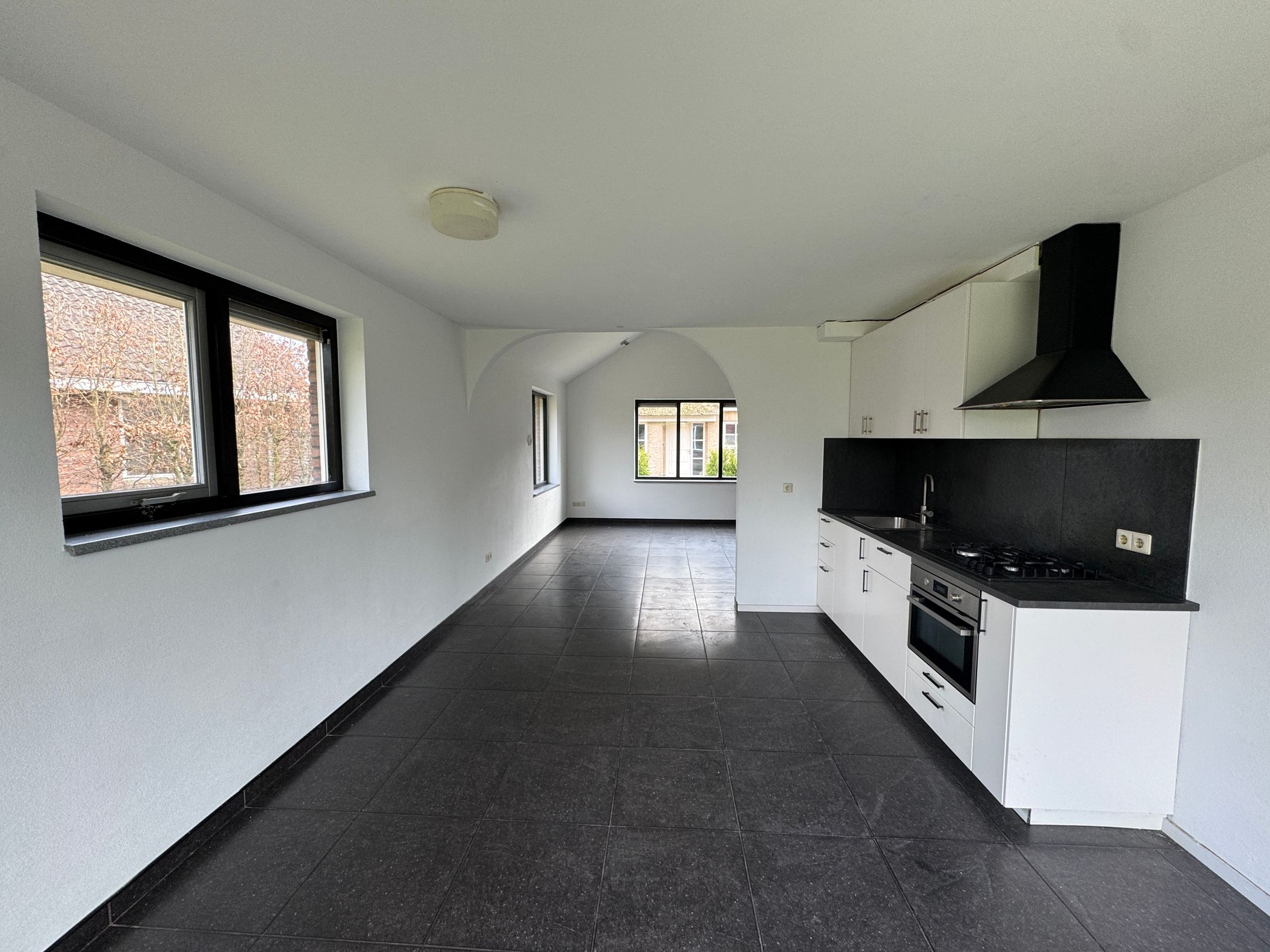 Detached Home with Four Bedrooms in Green Park Setting — 13