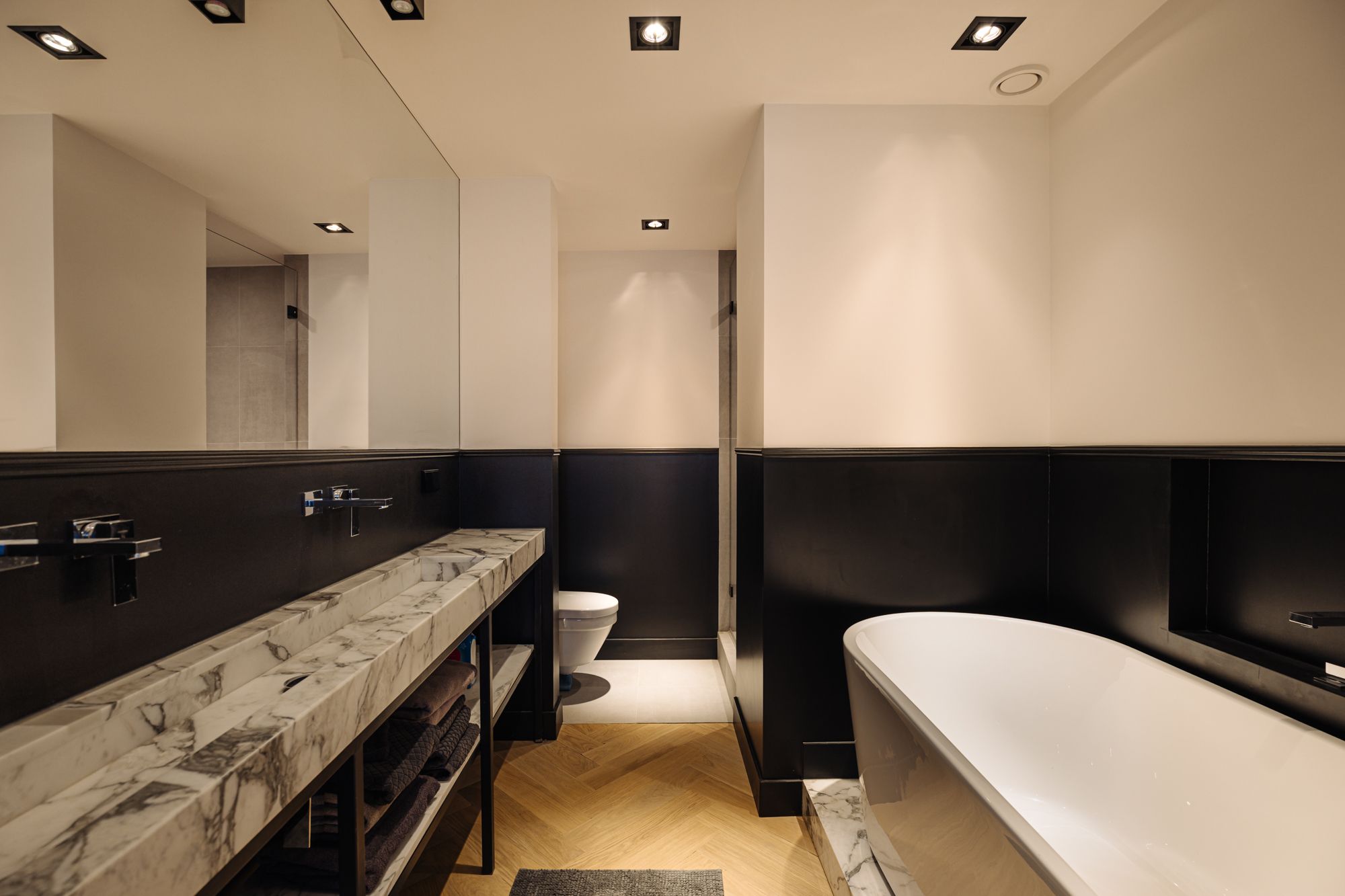 Foto 24 van Anna van den Vondelstraat 11