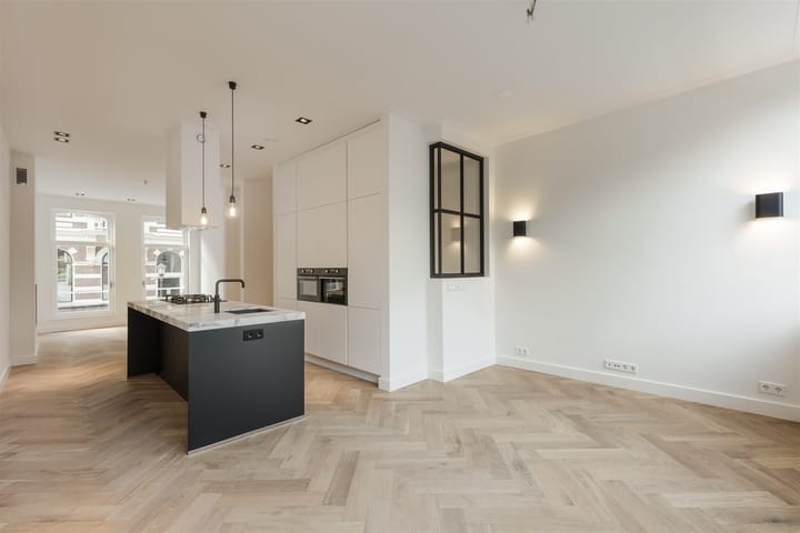 Anna van den Vondelstraat 11