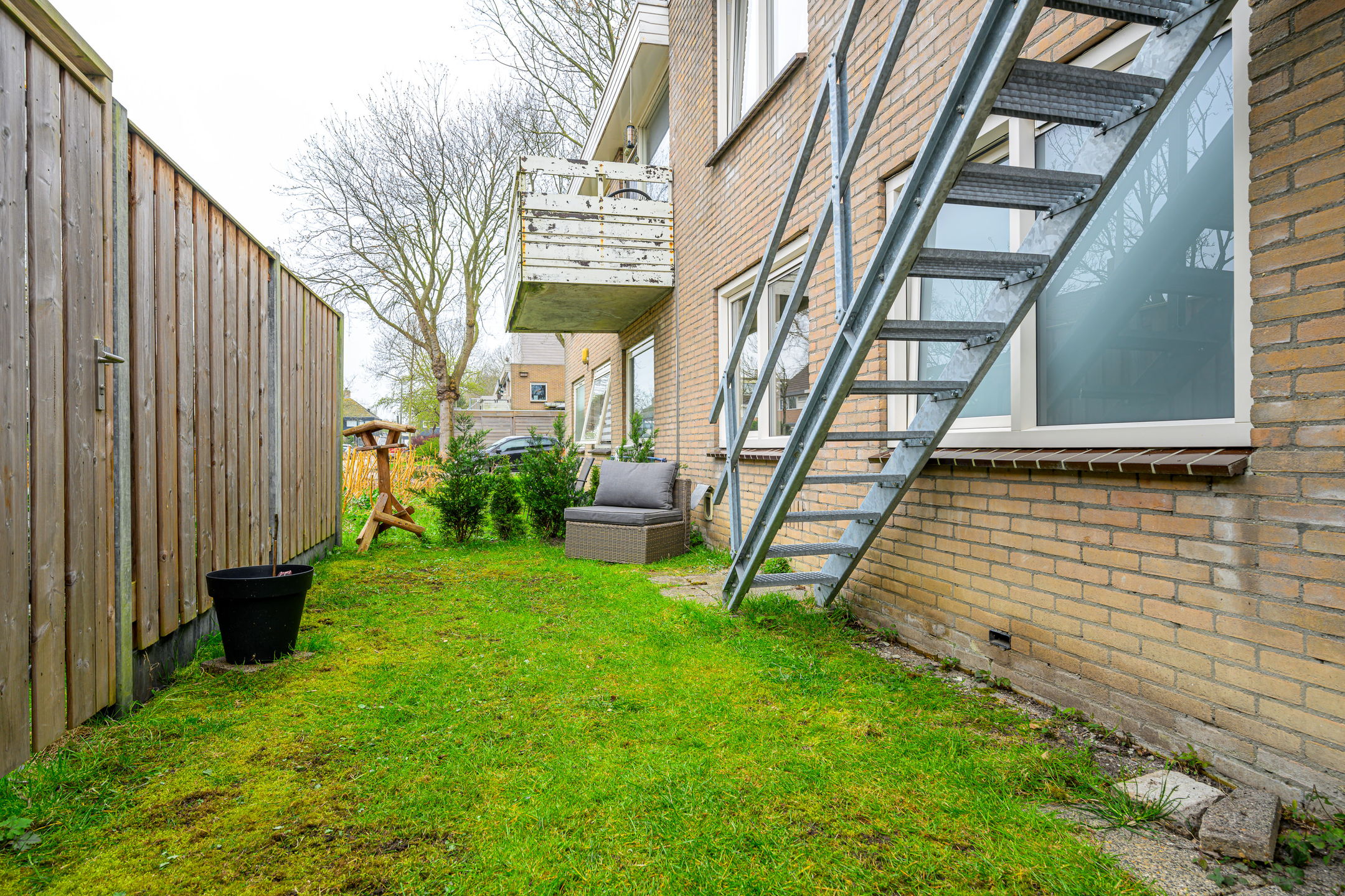 Foto 15 van Esdoornstraat 11