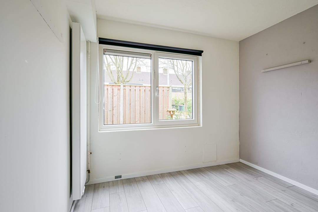 Foto 23 van Esdoornstraat 11