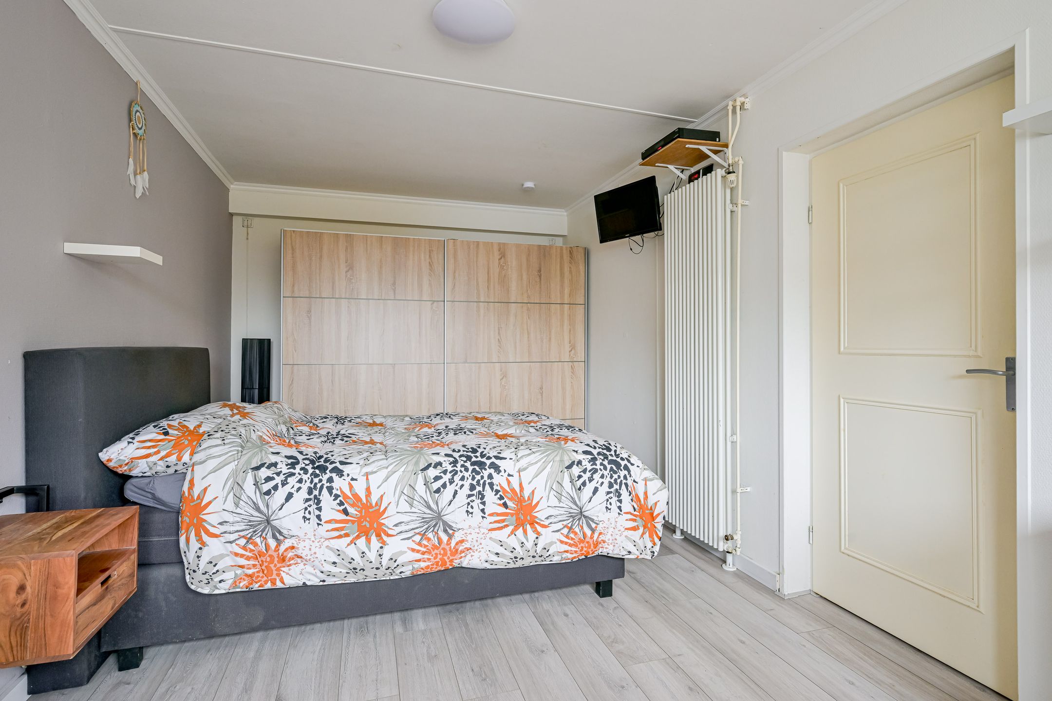 Foto 21 van Esdoornstraat 11