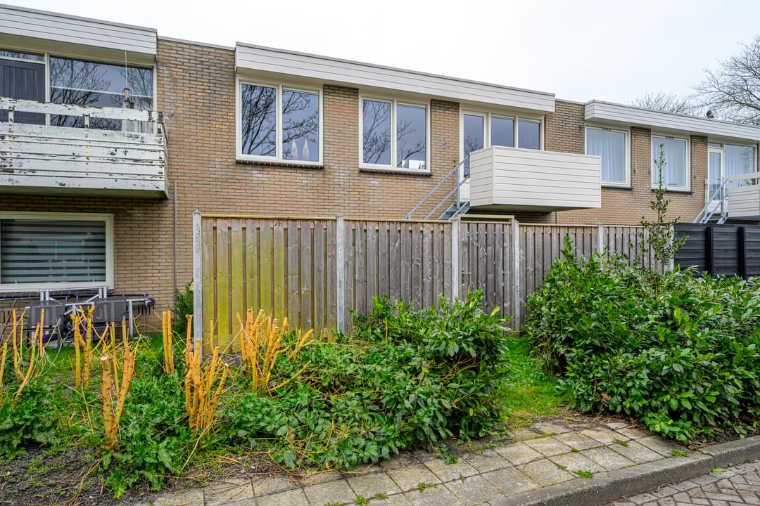 Foto 31 van Esdoornstraat 11