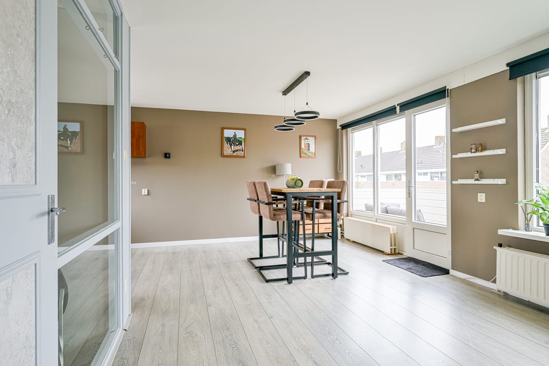 Foto 7 van Esdoornstraat 11