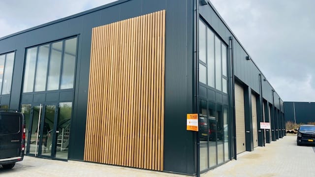 Bekijk foto 2 van Nieuwe Kleverskerkseweg 17-19