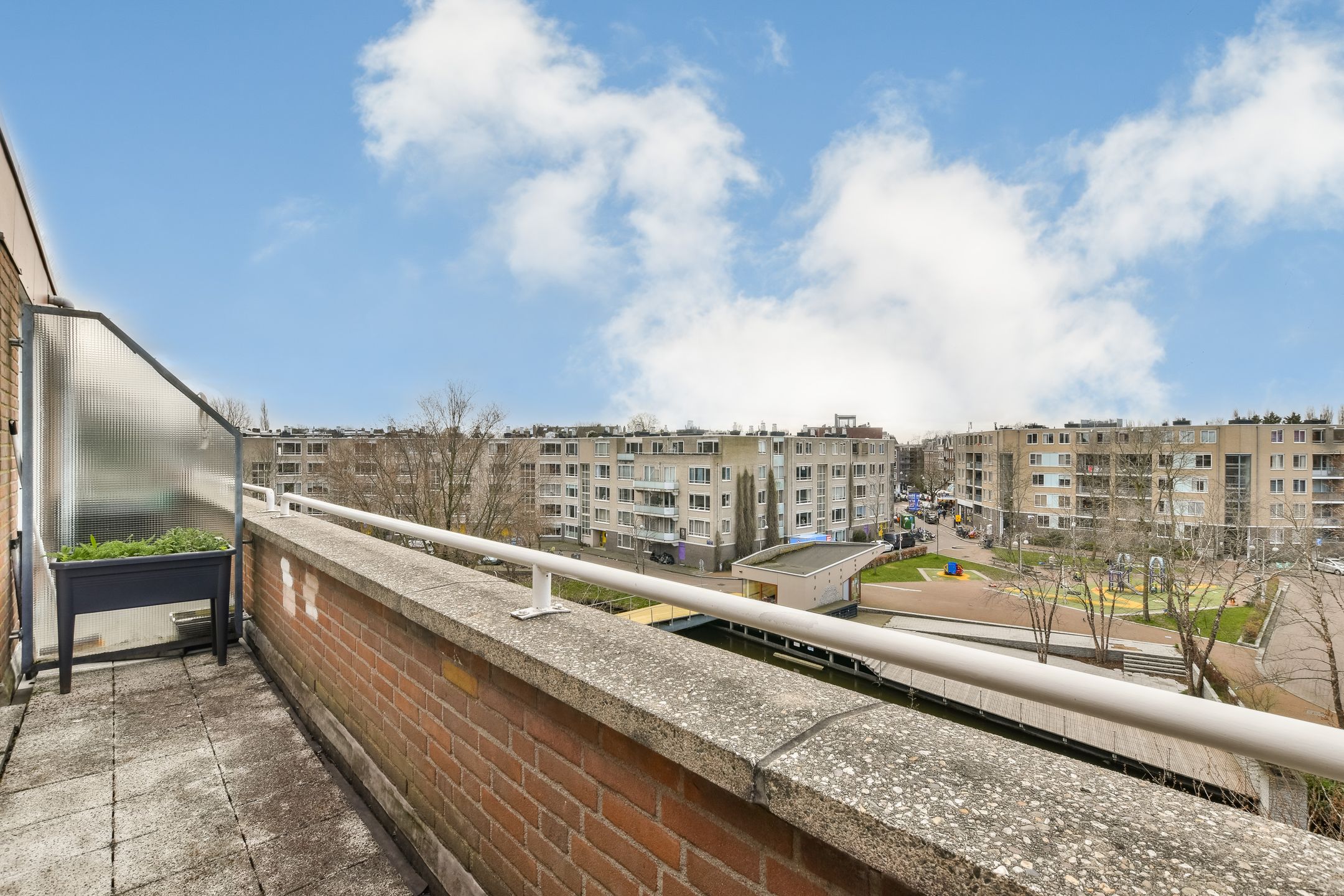 Foto 3 van Le Mairekade 177