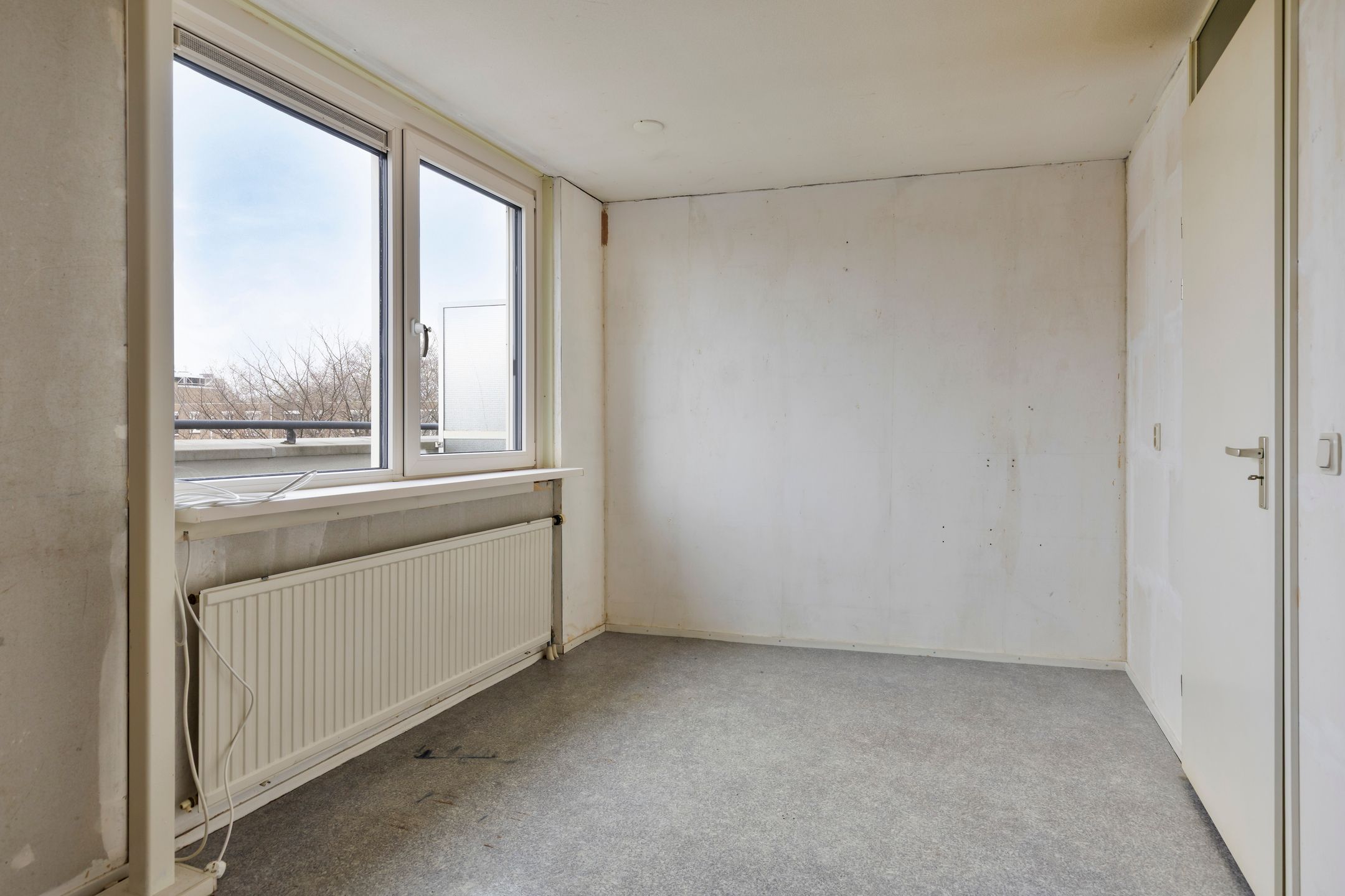 Spacious Corner Apartment with Sunny Terrace in Schiedam Noletbuurt — 12