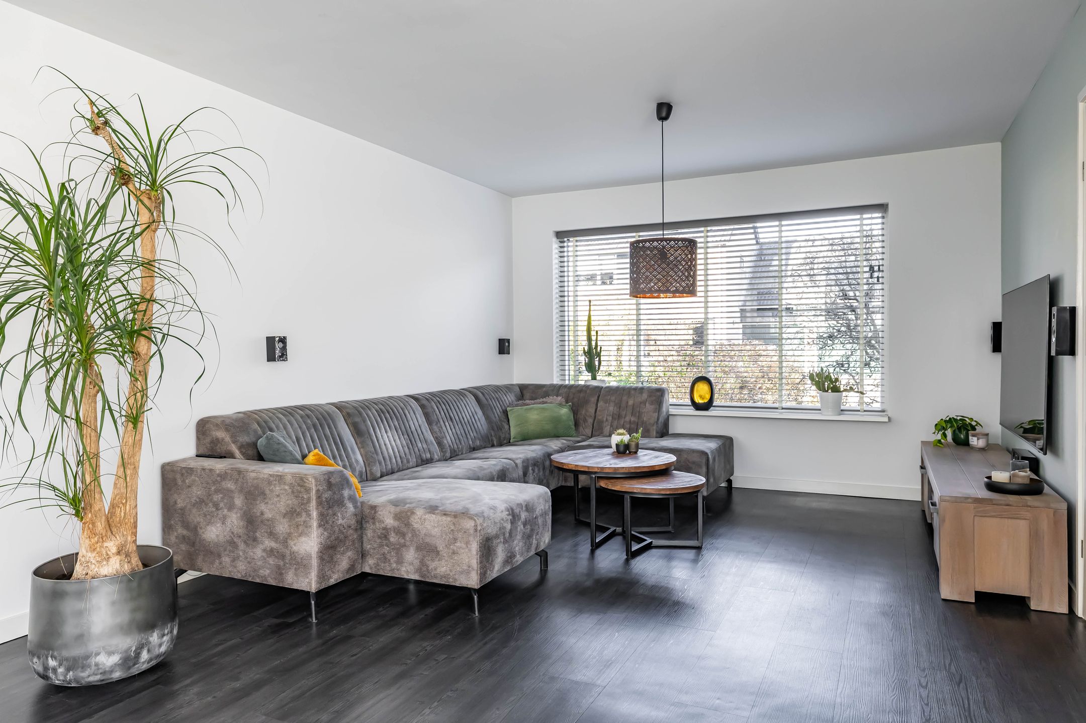 Foto 15 van Leeuwerikstraat 10