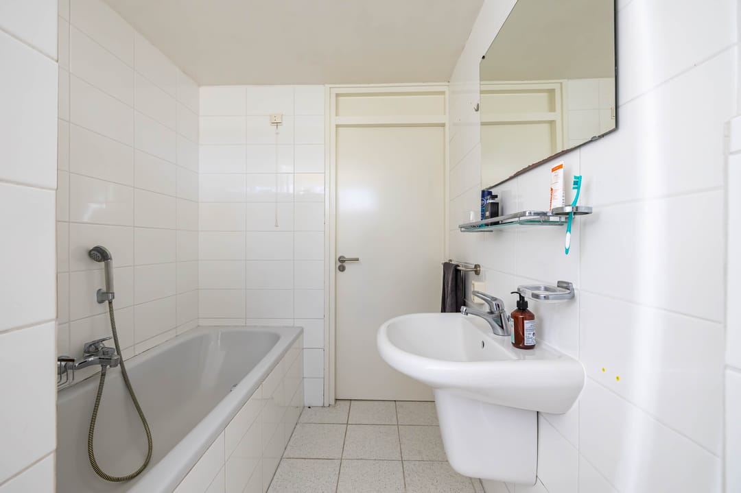 Foto 32 van Leeuwerikstraat 10