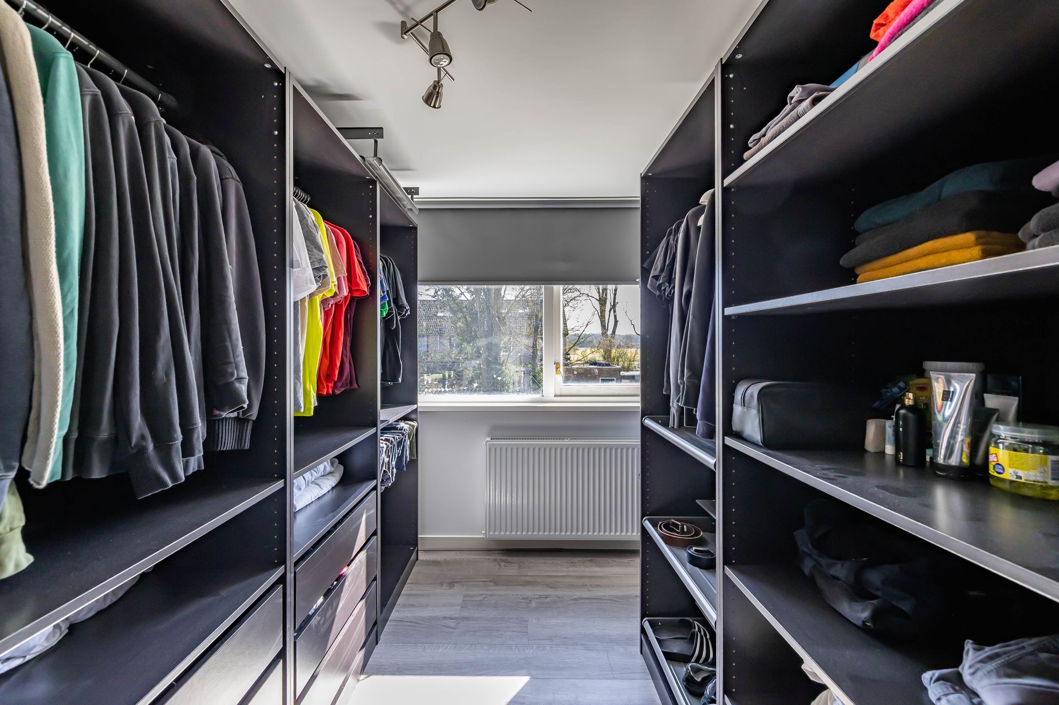 Foto 27 van Leeuwerikstraat 10