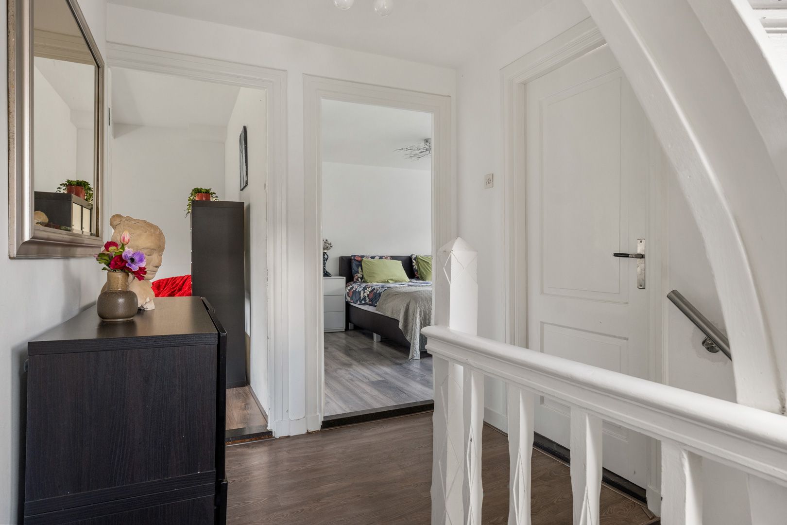 Characteristic and Spacious Semi-Detached Townhouse with Comfort and Charm — 17