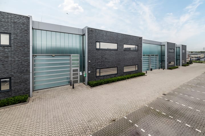 Nieuwland Parc 320, Alblasserdam