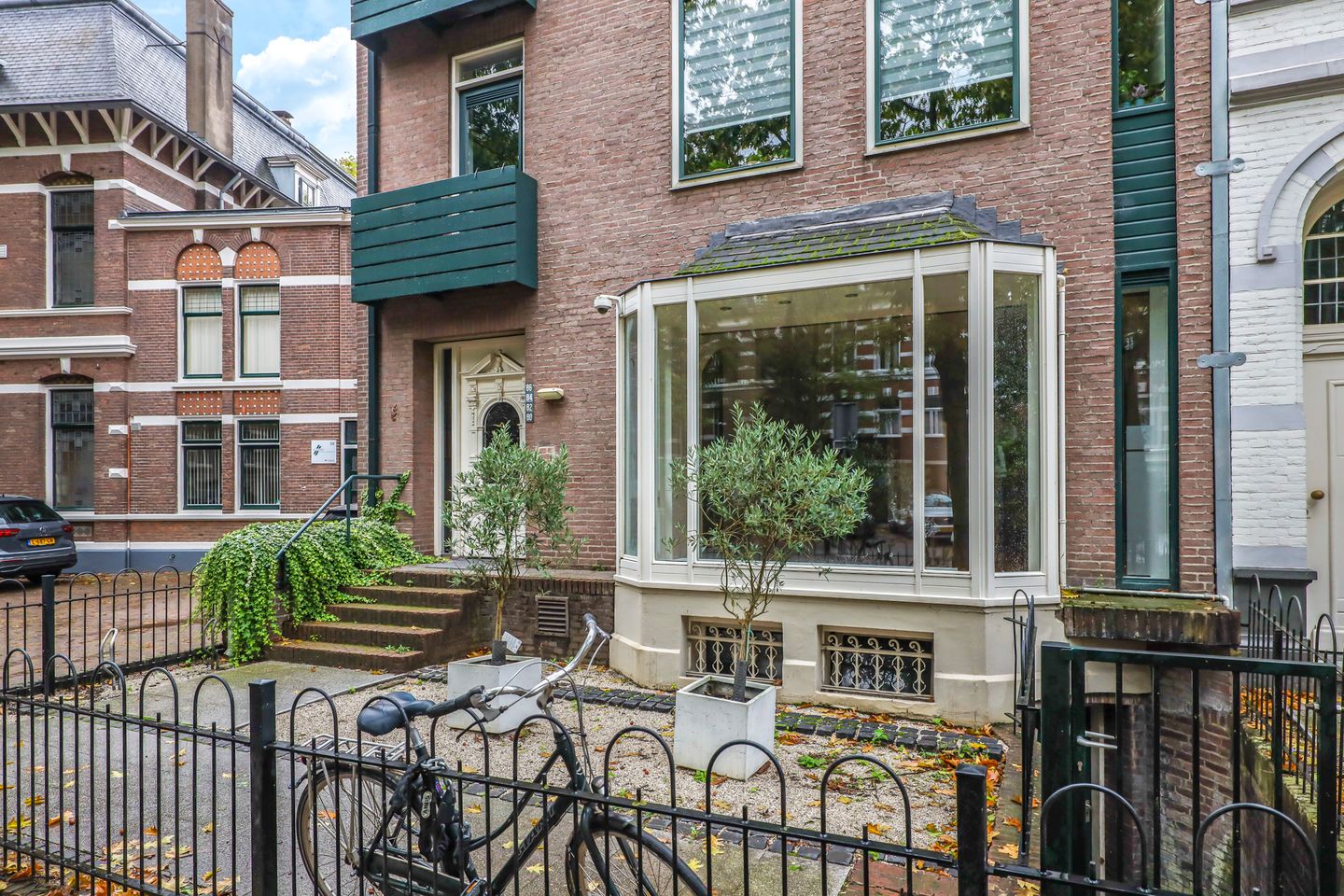 Bekijk foto 1 van Mr. Franckenstraat 80
