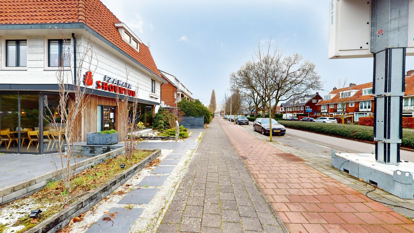 Bekijk foto 2 van Keizer Karelweg 337