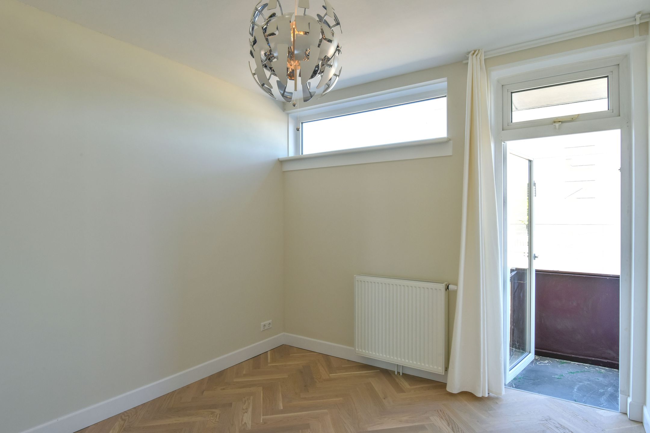 Photo 15 of Zeverijnstraat 65