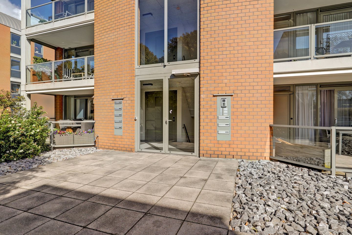 Photo 4 of Mecklenburg 13