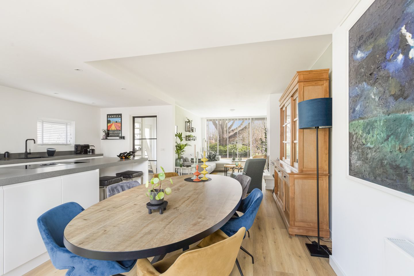 Photo 14 of Esdoornlaan 17