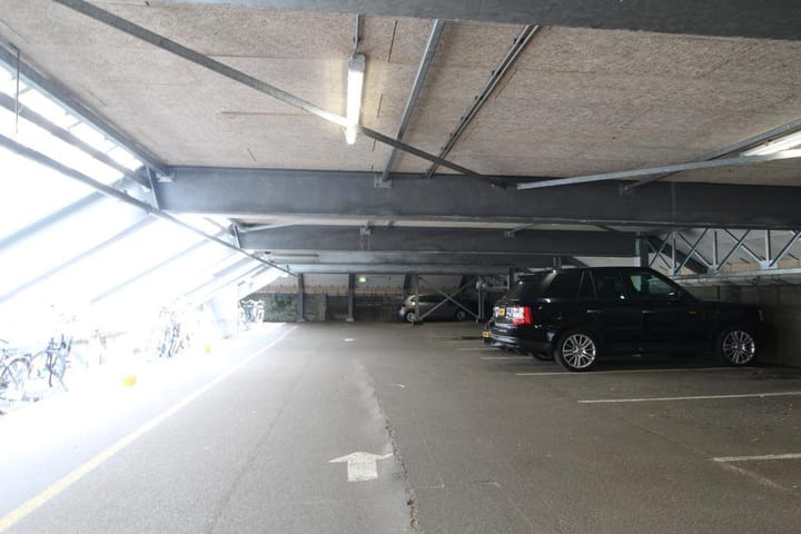 Photo 4 of Ruysdaelstraat 49-D4