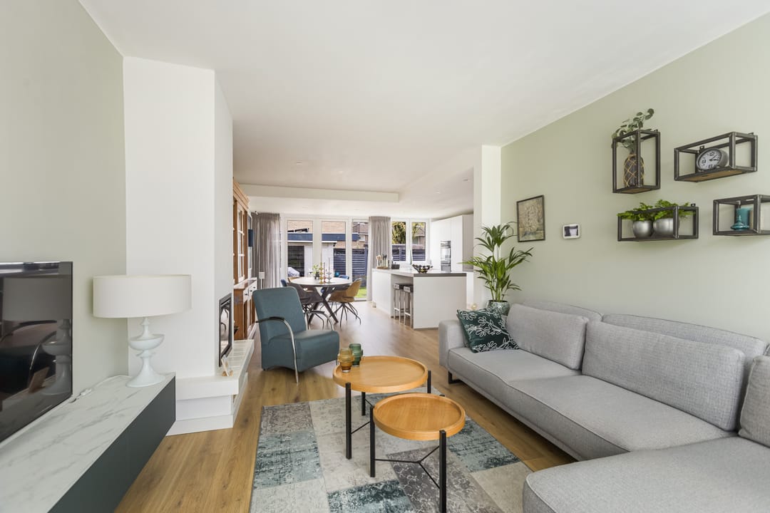 Photo 11 of Esdoornlaan 17