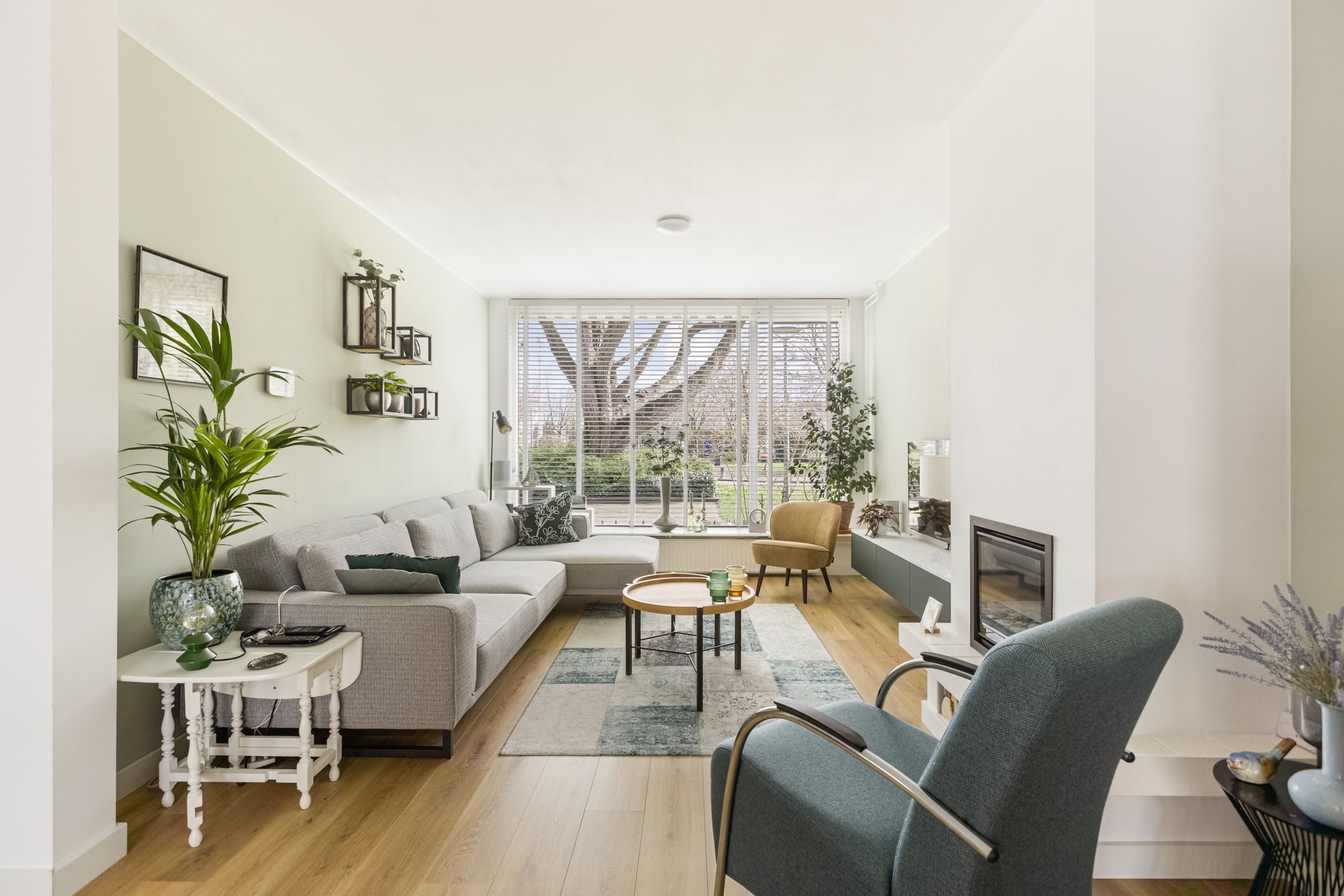 Photo 9 of Esdoornlaan 17